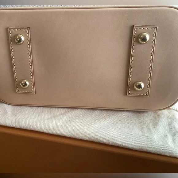 AUTHENTIC LOUIS VUITTON ALMA BB Monogram EUC - Picture 5 of 16